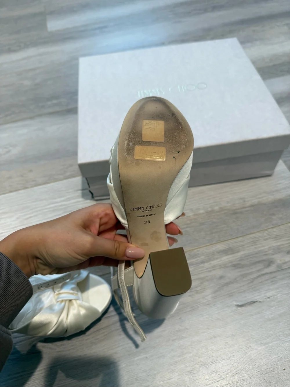 Jimmy Choo Heloise - Picture 6 of 8